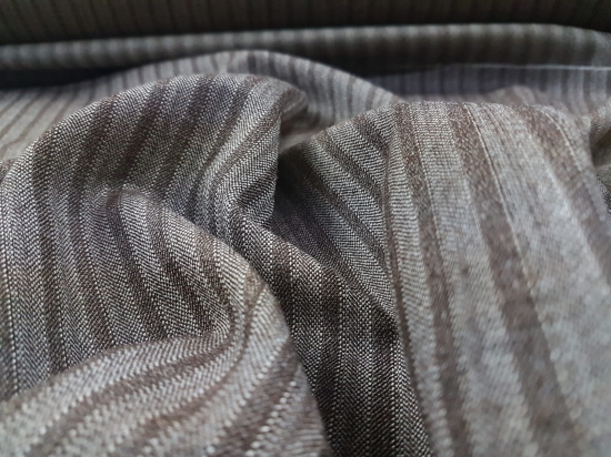 Przejdź do produktu Włoska jodełka/pasy brąz elano wełna