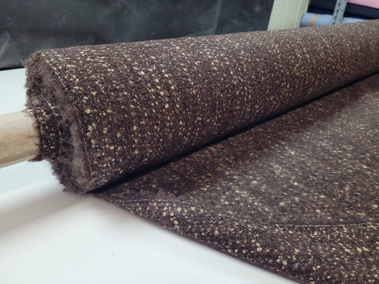 Przejdź do produktu Wełna płaszczowa nieregularne groszki brąz/beż