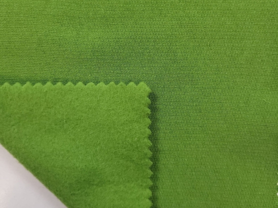 Przejdź do produktu Dresówka drapana zielona