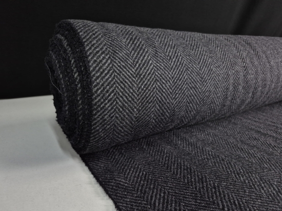 Przejdź do produktu Wełna jodełka szaro-czarna płaszczowa 330g/m²