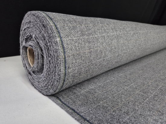 Przejdź do produktu Wełna marynarkowa jodełka i kratka szara 235g/m²