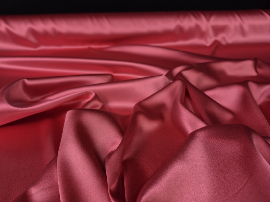 Przejdź do produktu Satyna jedwabna - jedwab/wiskoza/elastan cienka różowo-malinowa