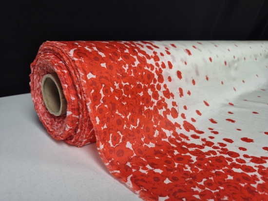 Przejdź do produktu Batyst 70% wiskoza 30% jedwab czerwone kwiaty