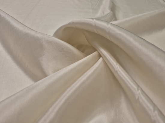 Przejdź do produktu 100% jedwabna tafta ecru cienka